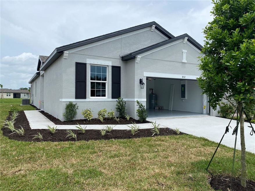 8512 Starlight Loop, Duette, FL 34219 - photo 1