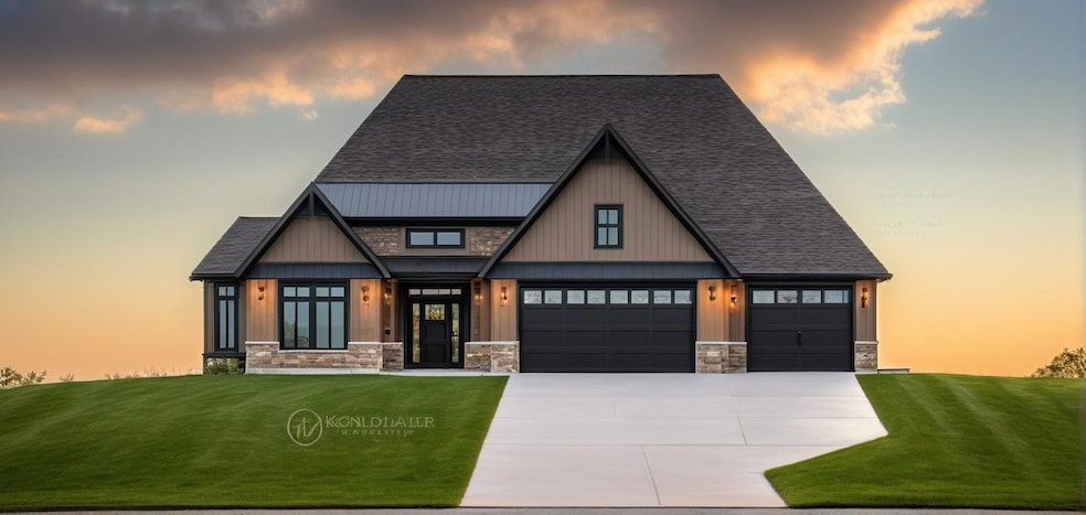 Pending $880,695 • Co-Listing Agent