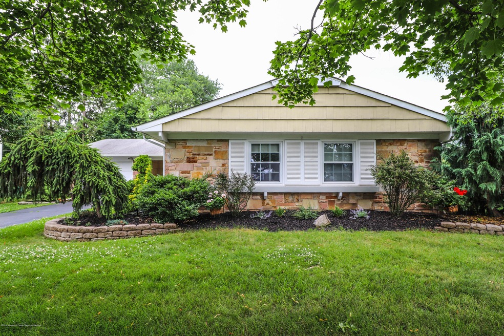 28 Intone Ln, Matawan, NJ 07747 - photo 1