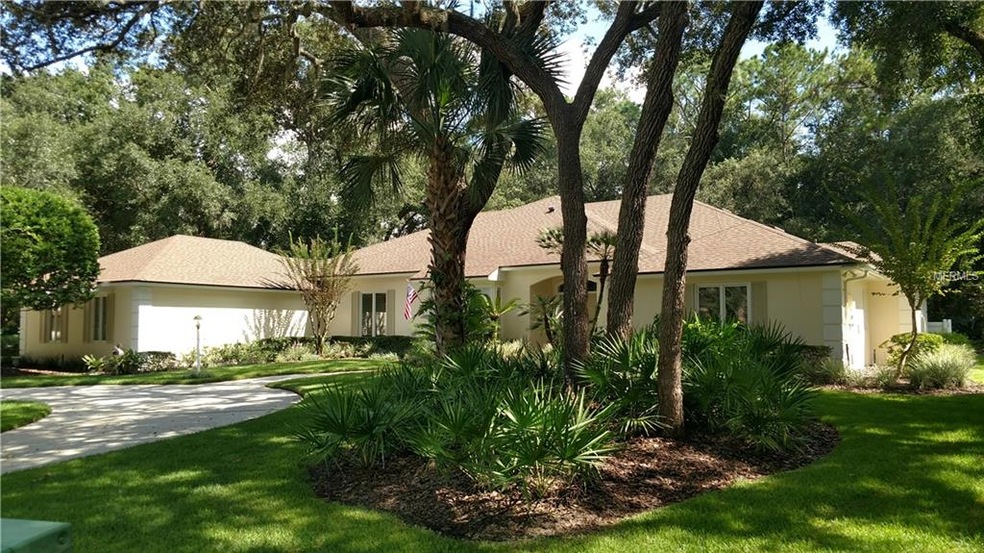 View from Cul-De-Sac! Curb Appeal!