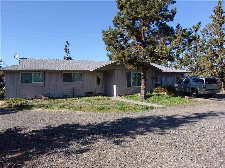 20596 Lynn Way, Bend, OR 97701 - photo 1