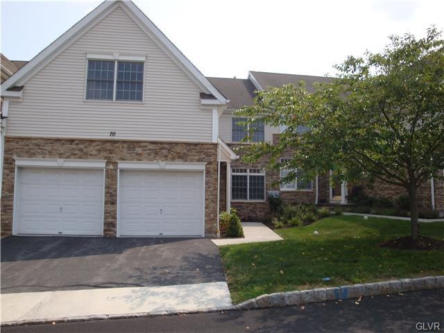 70 Inverness Cir, Easton, PA 18042 - photo 1