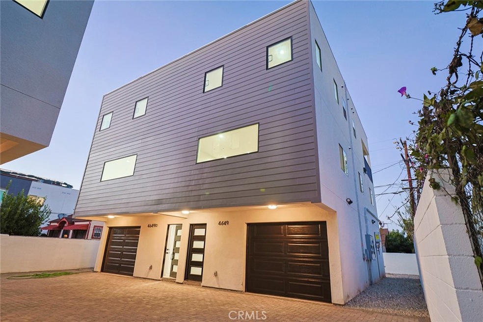 4649 Pickford St, Los Angeles, CA 90019 - photo 1