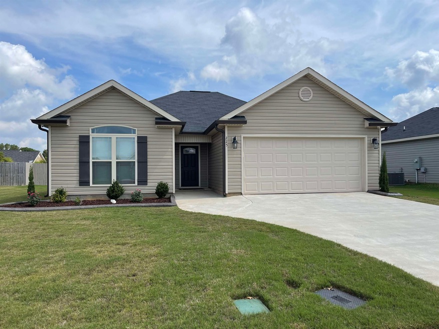 225 N Charity Ln, Warner Robins, GA 31088 - photo 1