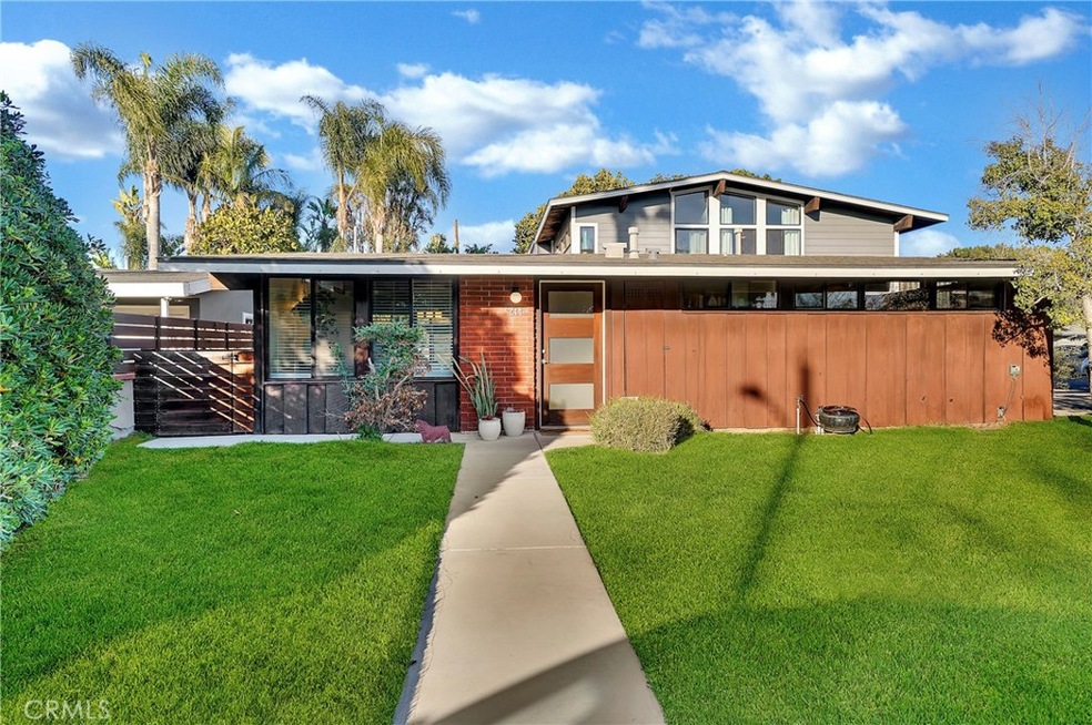 Sold $2,200,000 • Co-Listing Agent