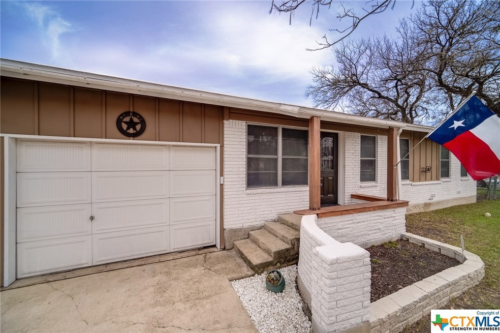 2001 Liberty St, Copperas Cove, TX 76522 - photo 1