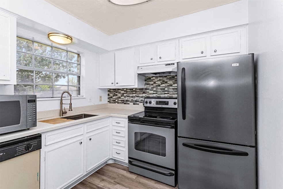 7900 Westheimer Rd unit 122, Houston, TX 77063 - photo 1