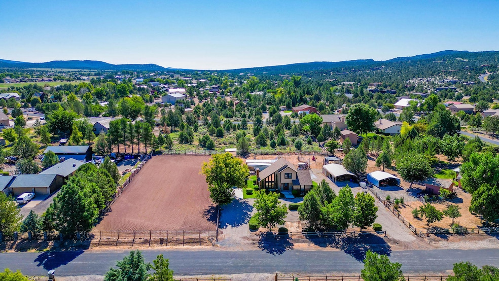 1117 Coyote Way-002