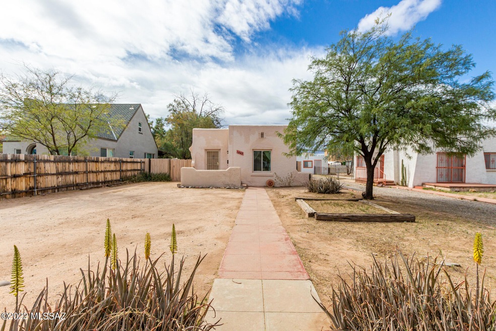 1442 E 10th St, Tucson, AZ 85719 - photo 1