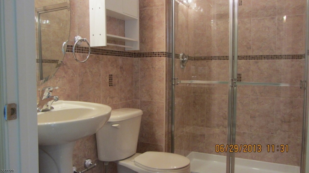 276 Beachway Ave Apt 4, Keansburg Boro, NJ 07734 - photo 1