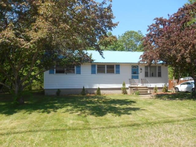 40 Patton St, Rochester, NH 03867 - photo 1