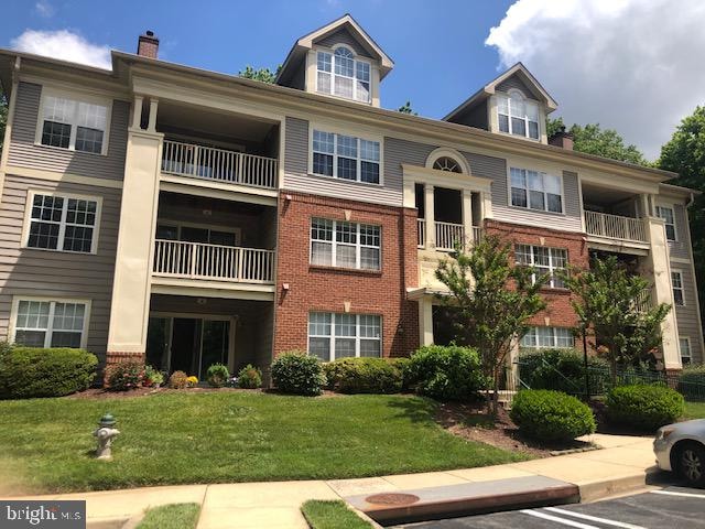 131 Timberbrook Ln unit 201, Gaithersburg, MD 20878 - photo 1
