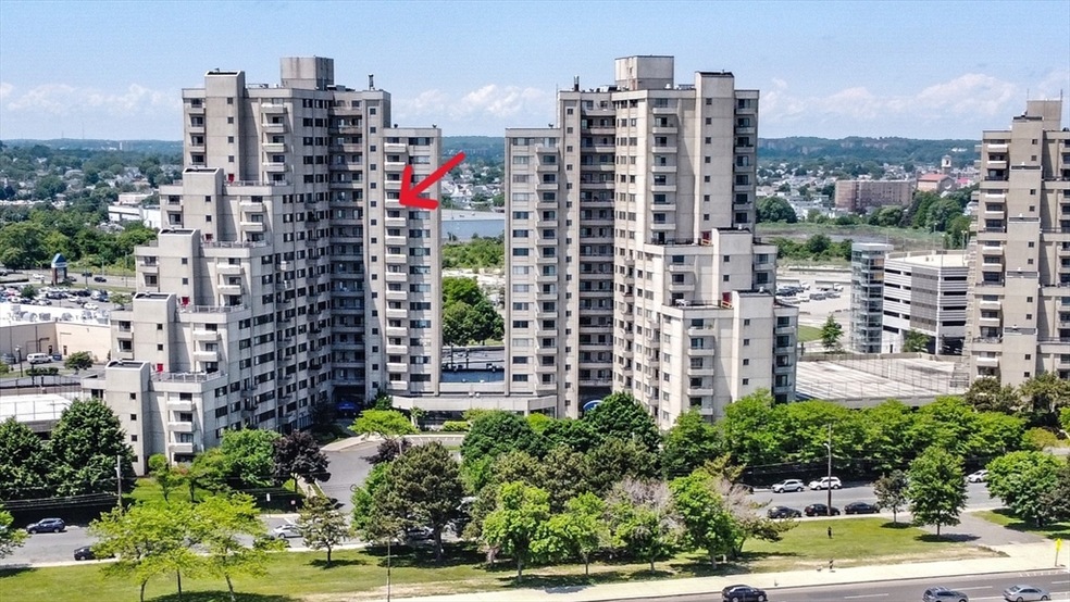 Seawatch Towers unit 1215, Revere, MA 02151 - photo 1