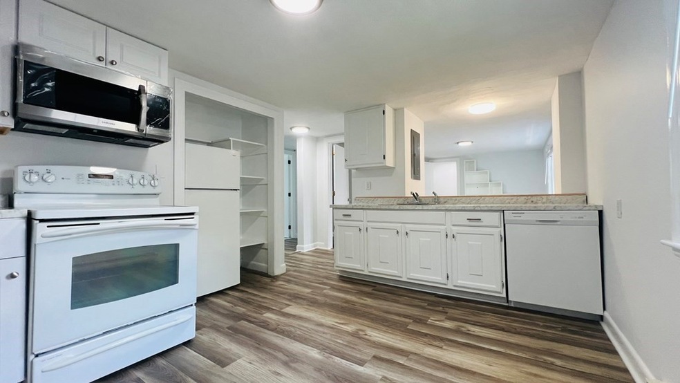 7 Hawthorne Park unit 3, Cambridge, MA 02138 - photo 1