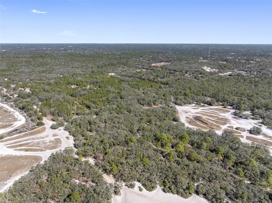 0 unit MFRTB8342931, Hudson, FL 34667 - photo 1