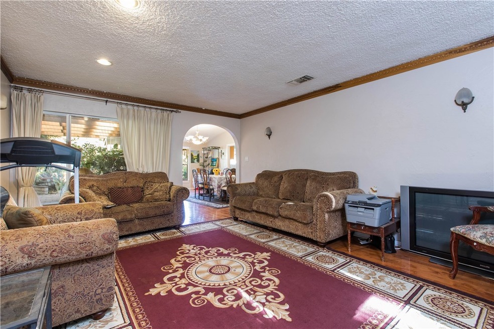 15116 Roxford St, Sylmar, CA 91342 - photo 1