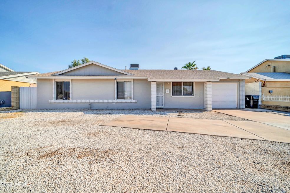 7601 W Osborn Rd-1