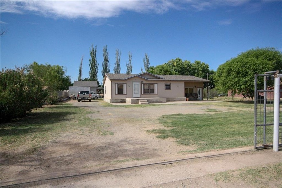 630 Richardson Rd, Socorro, TX 79927 - photo 1