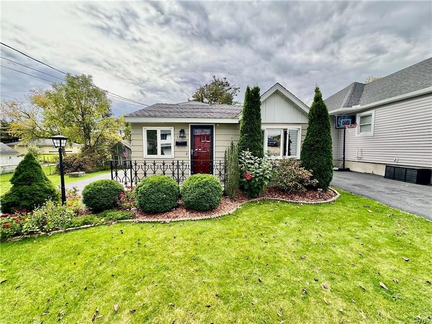 1808 Allen St, Utica, NY 13501 - photo 1