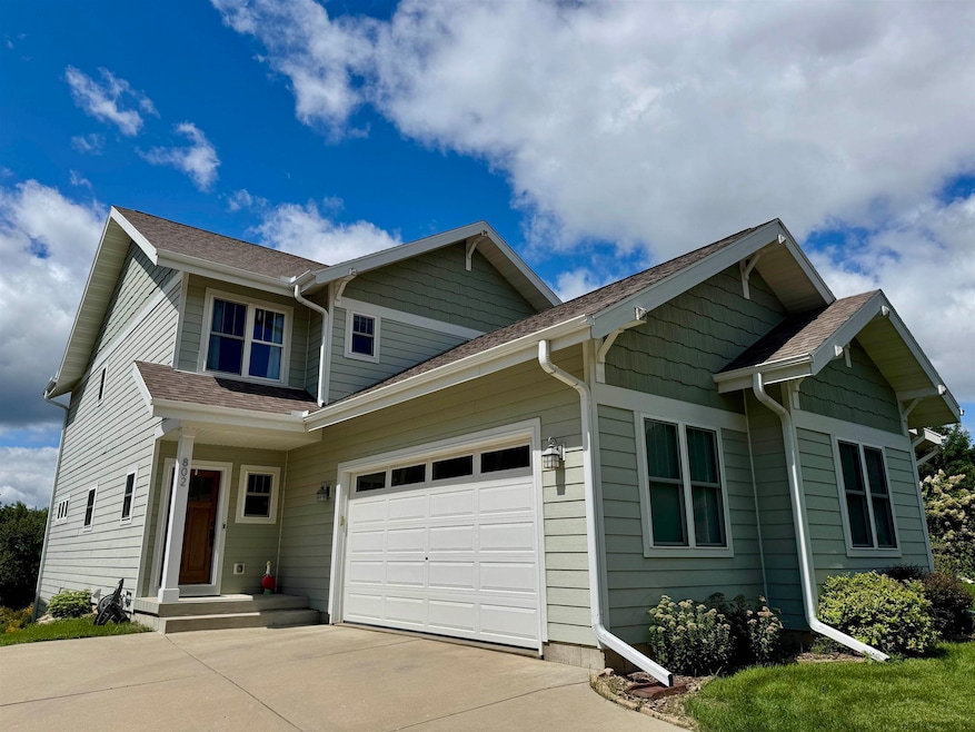 Under Contract $599,000