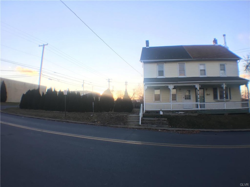 1108 N Irving St, Allentown, PA 18109 - photo 1