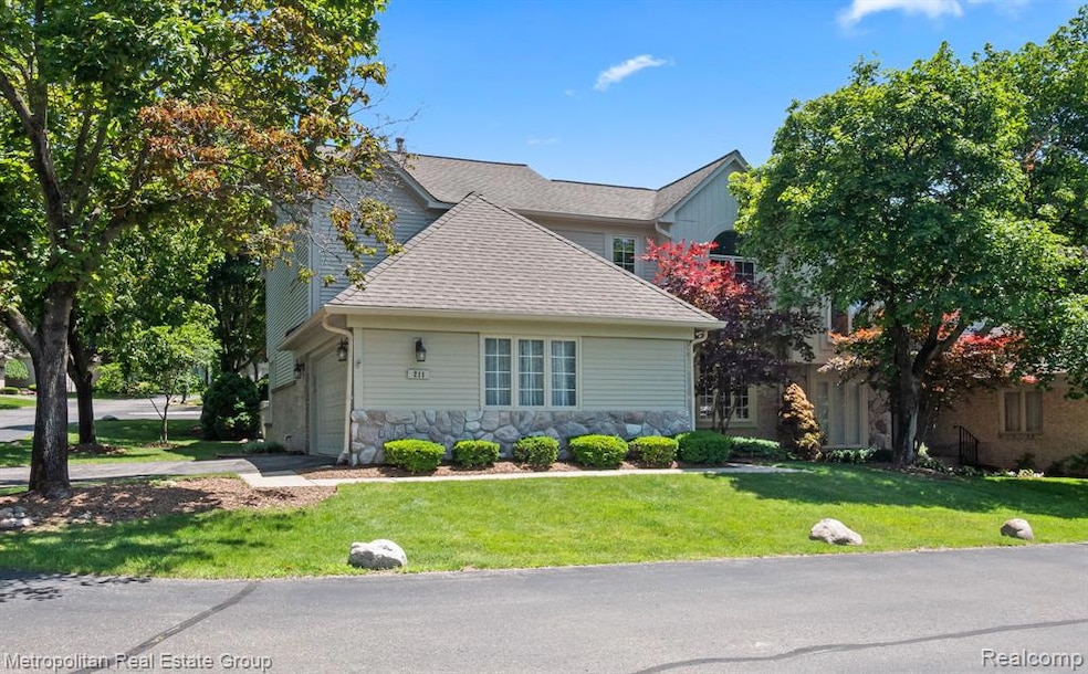 For Sale $499,000 • Co-Listing Agent