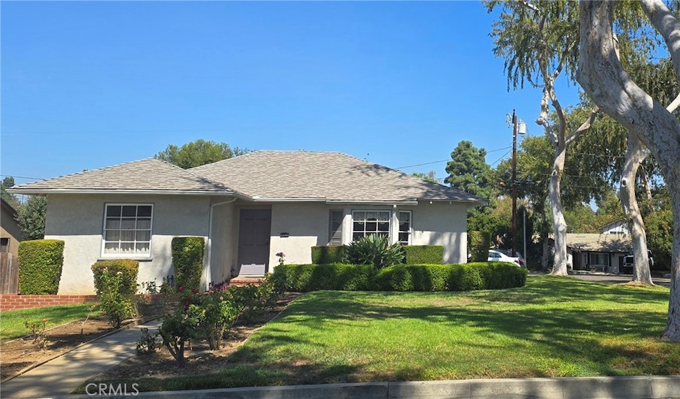 901 W Valley View Dr, Fullerton, CA 92835 - photo 1