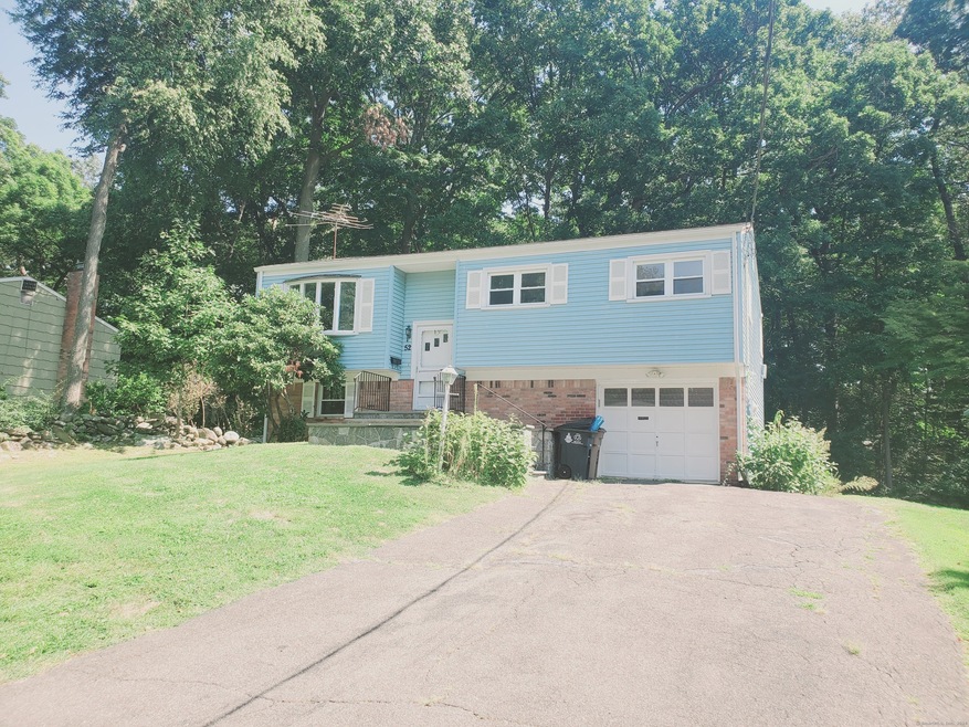 52 Vine Place, Stamford, CT 06905 - photo 1