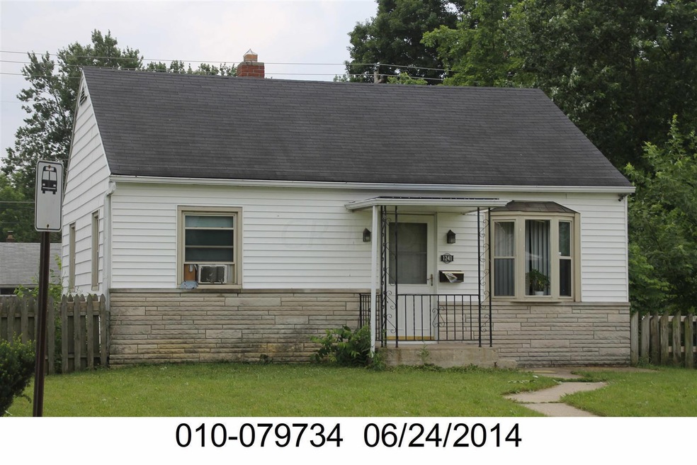 1241 Weber Rd