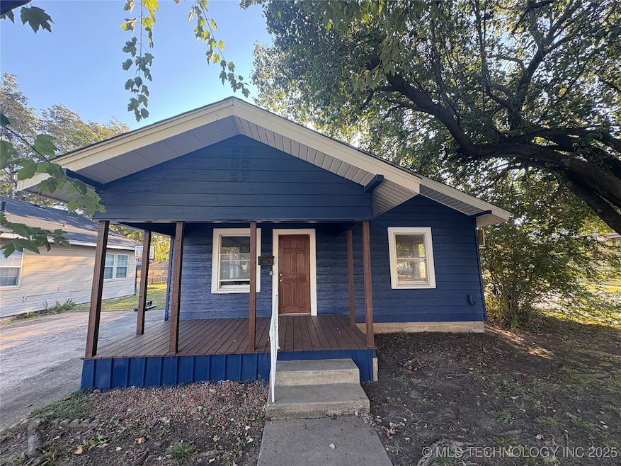 402 E St NW, Ardmore, OK 73401 - photo 1