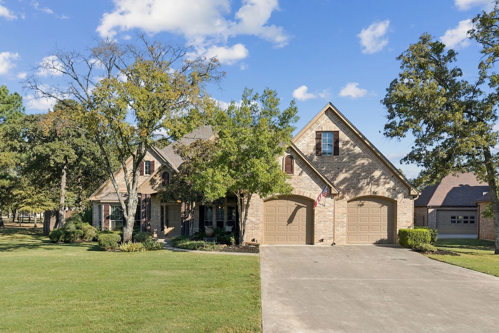 Under Contract $572,900