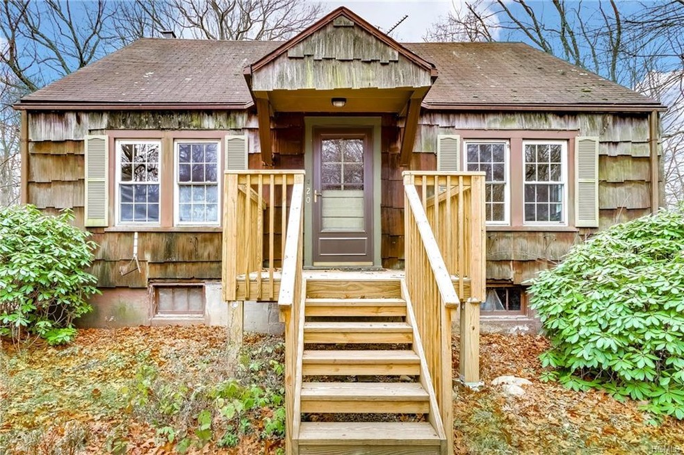 20 Loescher Ln, Spring Valley, NY 10977 - photo 1