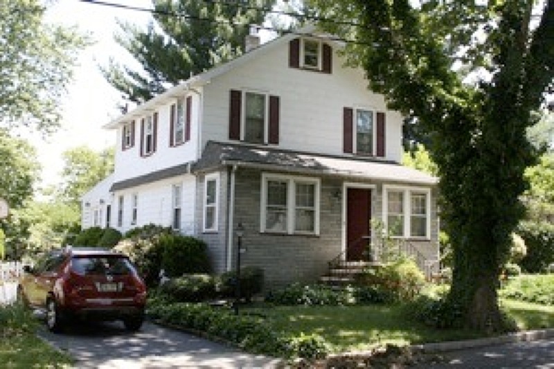 135 Rudolph Ave, Rahway, NJ 07065 - photo 1