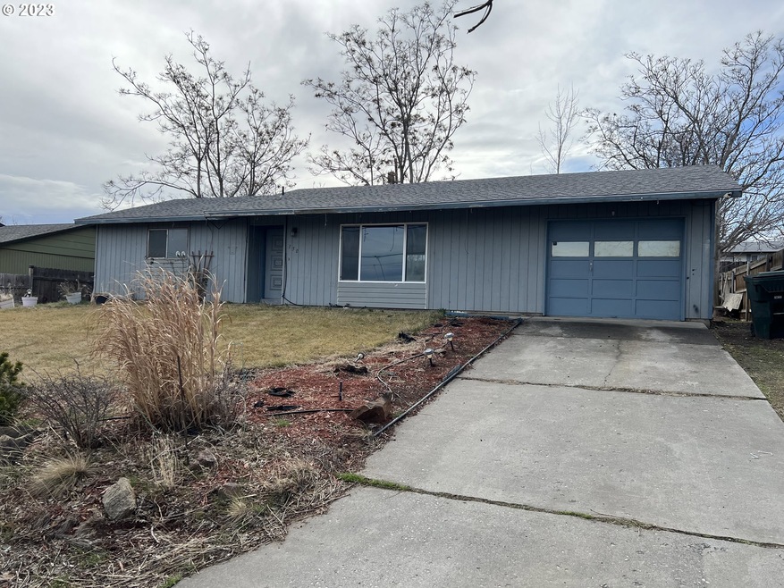 Sold $185,000 • Co-Listing Agent