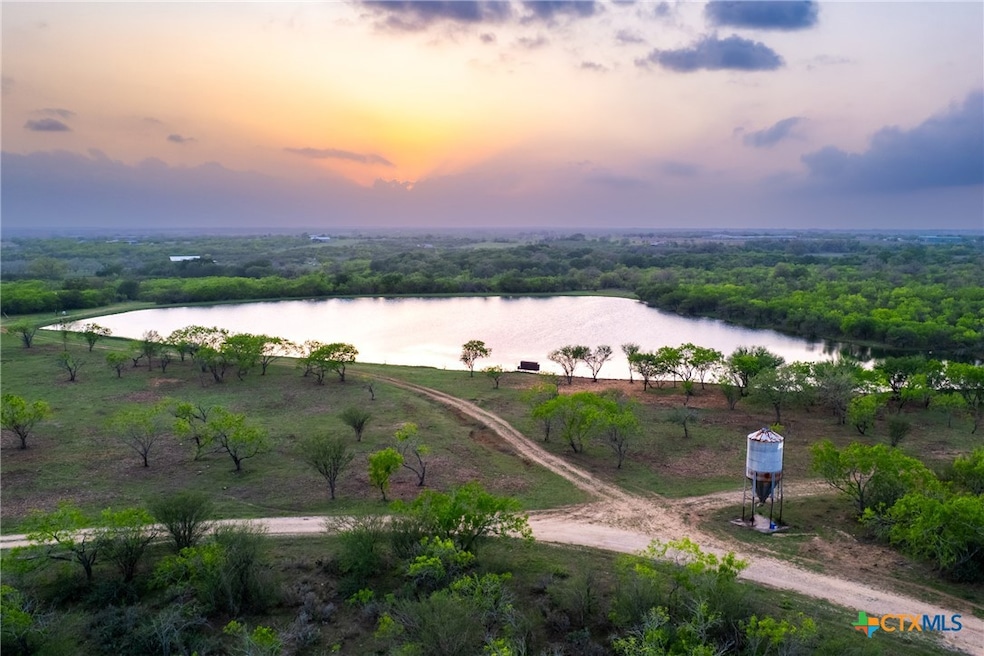 0 Old Seguin Luling Rd unit 588407, Seguin, TX 78155 - photo 1