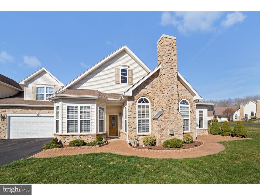 1009 Bordeaux Ln, Pennsburg, PA 18073 - photo 1