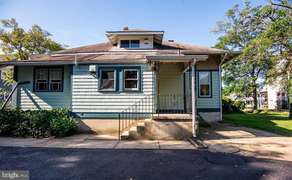 517 S Fairview St unit C, Riverside, NJ 08075 - photo 1