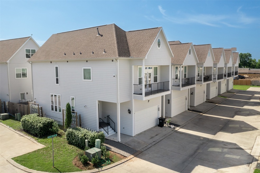 1816 Palmetto Landing Dr, Houston, TX 77009 - photo 1