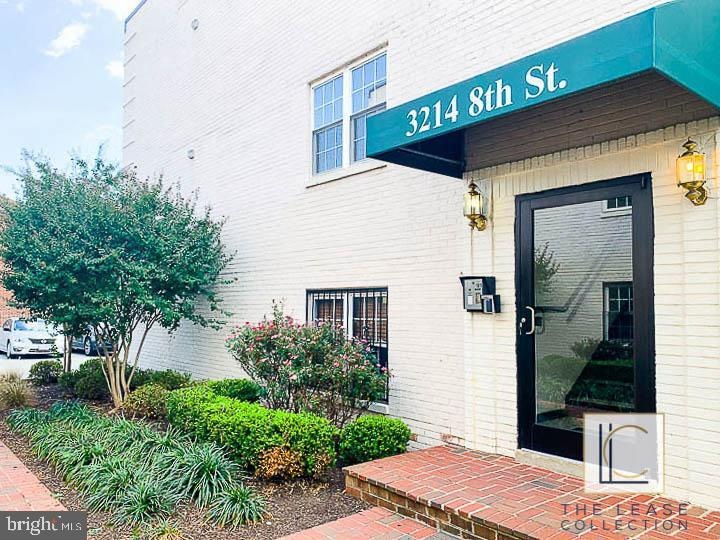 3214 8th St SE unit 5, Washington, DC 20032 - photo 1