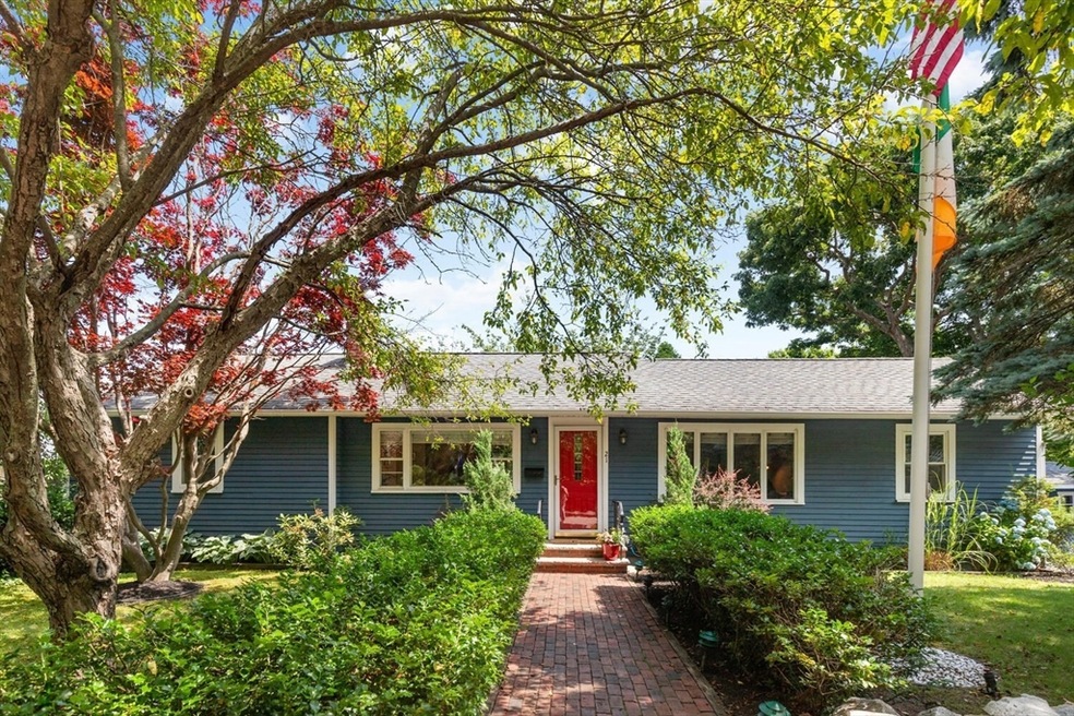 21 Forest Ave, Quincy, MA 02169 - photo 1
