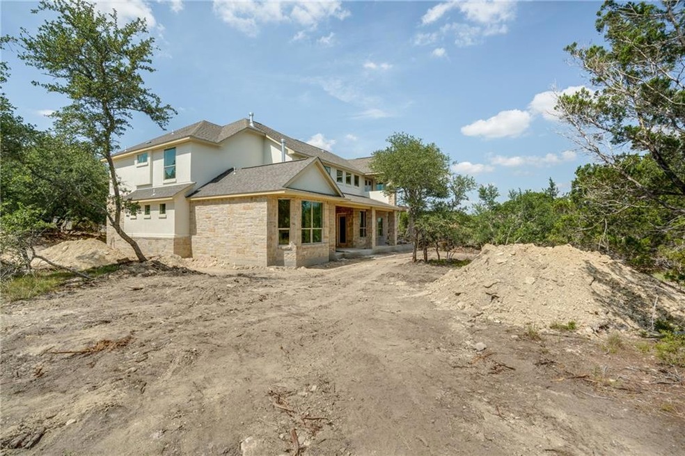 Beautiful home with the highest quality fittings, perfect for a stylish contemporary living.