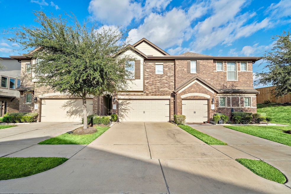 3435 Harvest Meadow Ln, Rosenberg, TX 77471 - photo 1