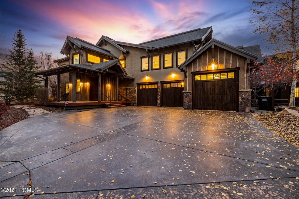0_Exterior_high_3779901