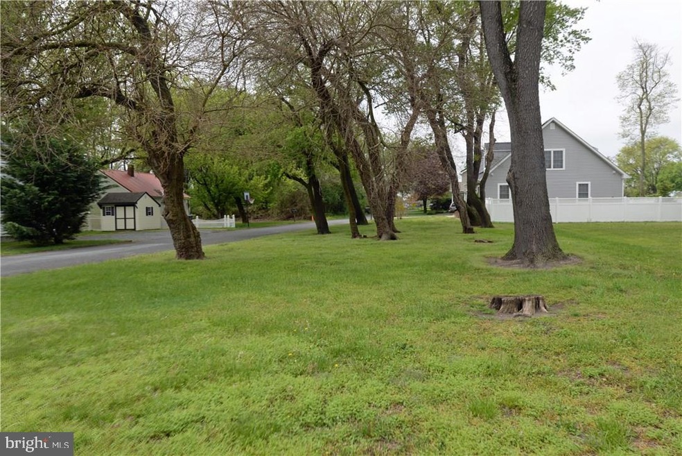 602 Holland St unit 9, Milton, DE 19968 - photo 1