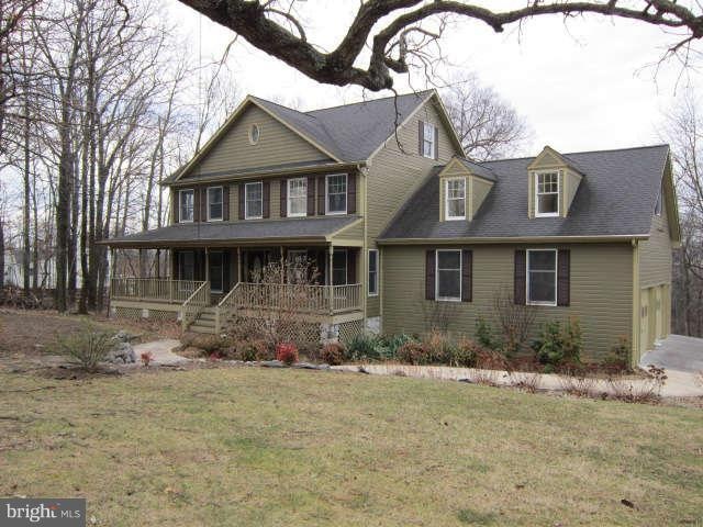 1143 Apple Pie Ridge Rd, Winchester, VA 22603 - photo 1