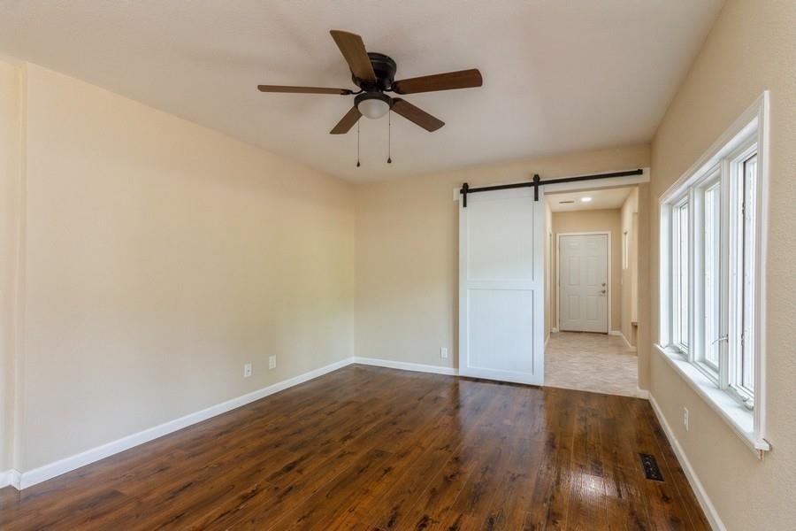 3318 Highway F48 W, Newton, IA 50208 - photo 1