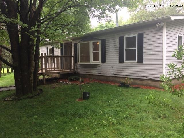 106 Flicker Ct, Blakeslee, PA 18610 - photo 1