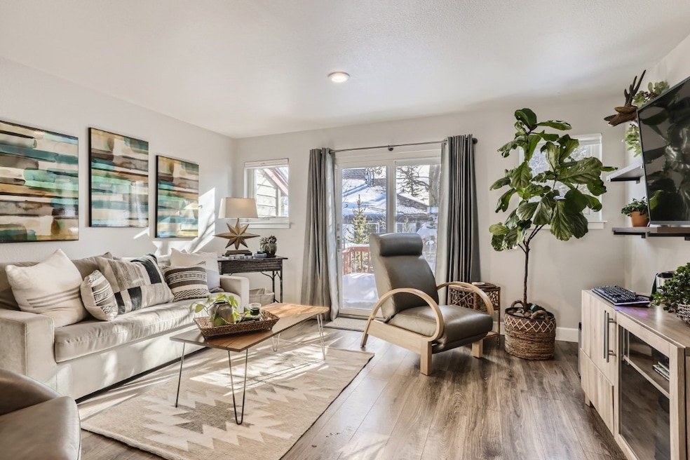 Sold $725,000 • Co-Listing Agent