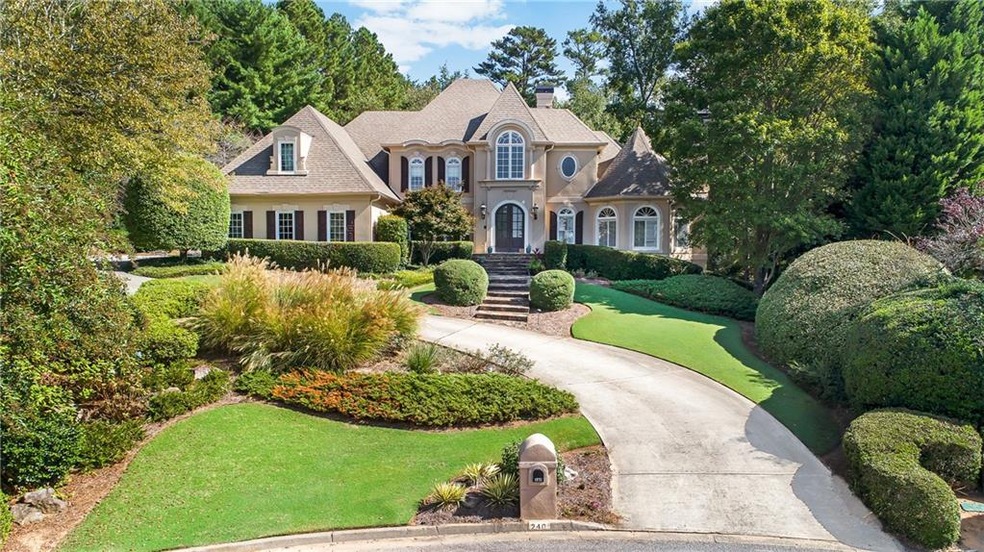 Picturesque culdesac setting