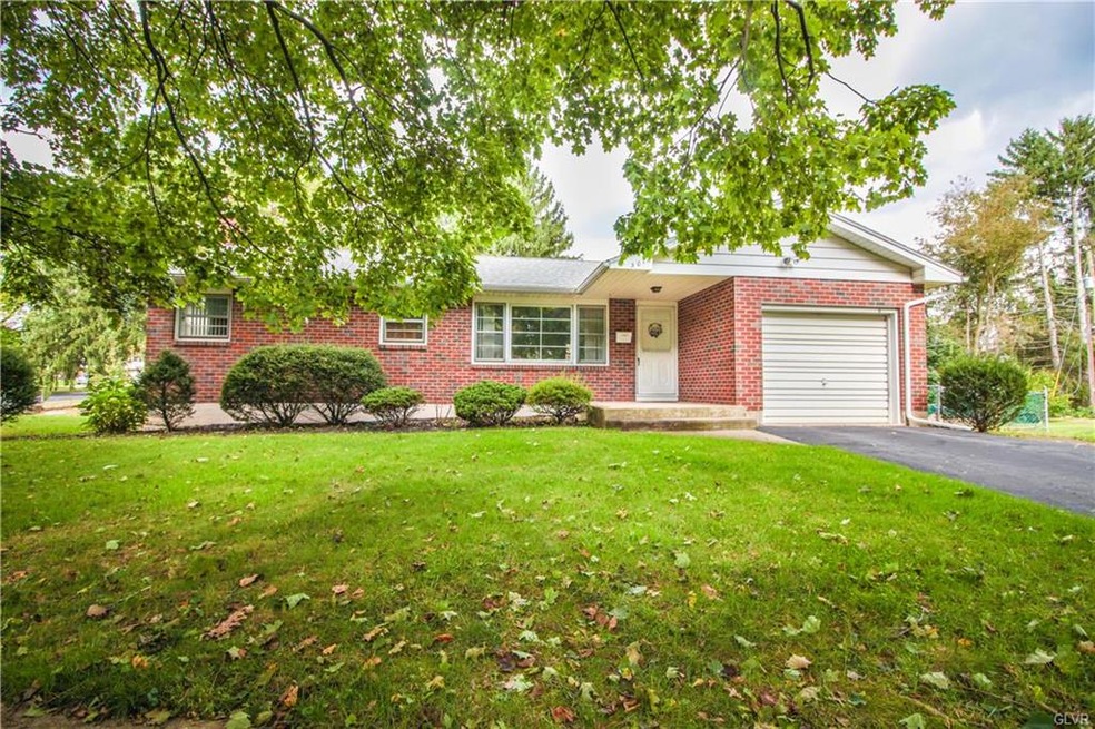 3076 Westminster Rd, Bethlehem, PA 18017 - photo 1